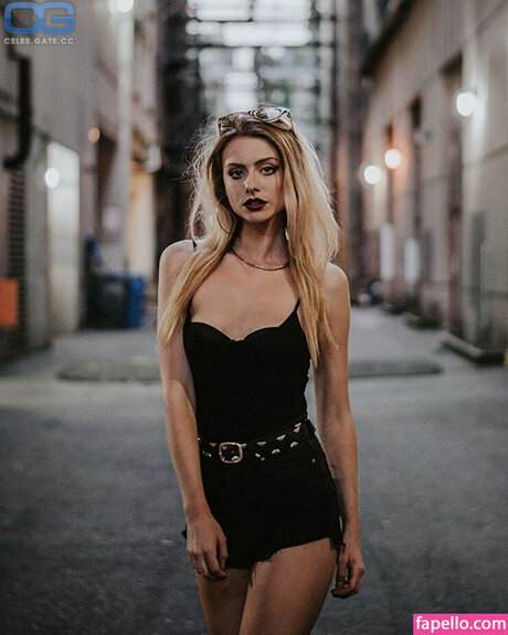 Maddie Phillips sex star img