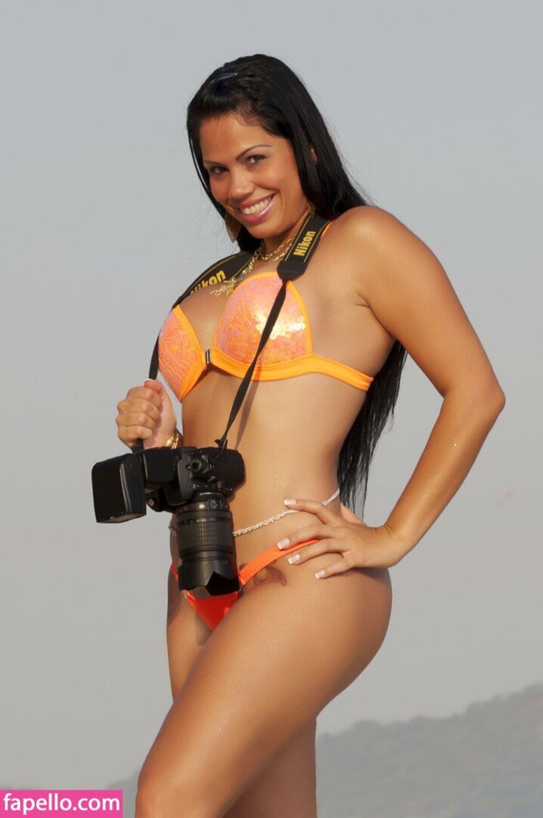 Karyn Alvys model art pics