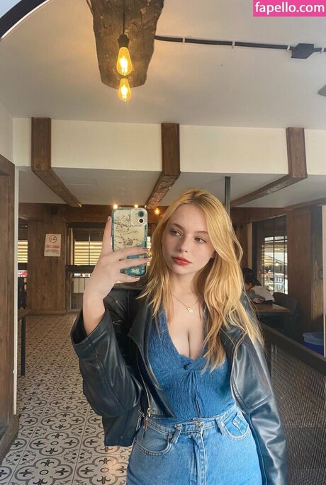 biranset pretty model pics