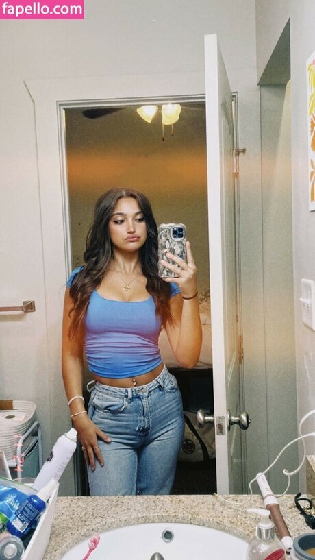 Katie Thompson nude pornstar photos