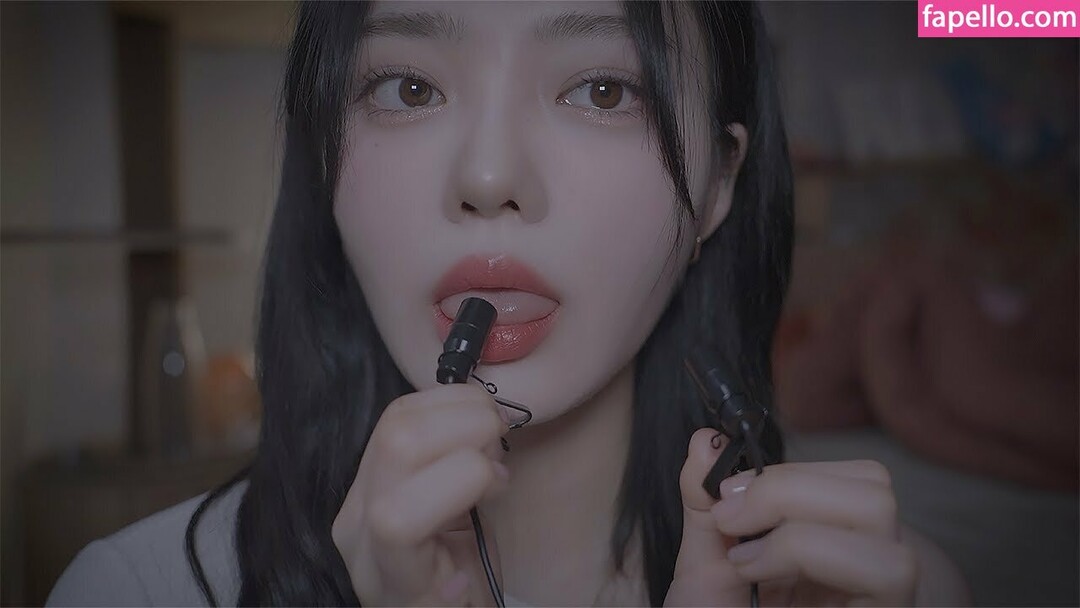 Nareun ASMR nude star images