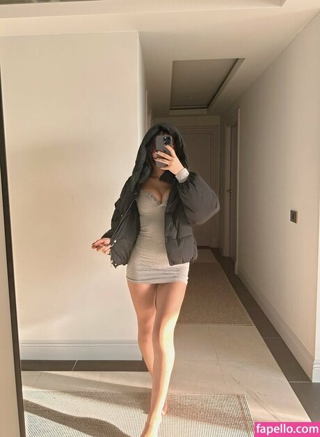 Yugiohsen erotic actress photo