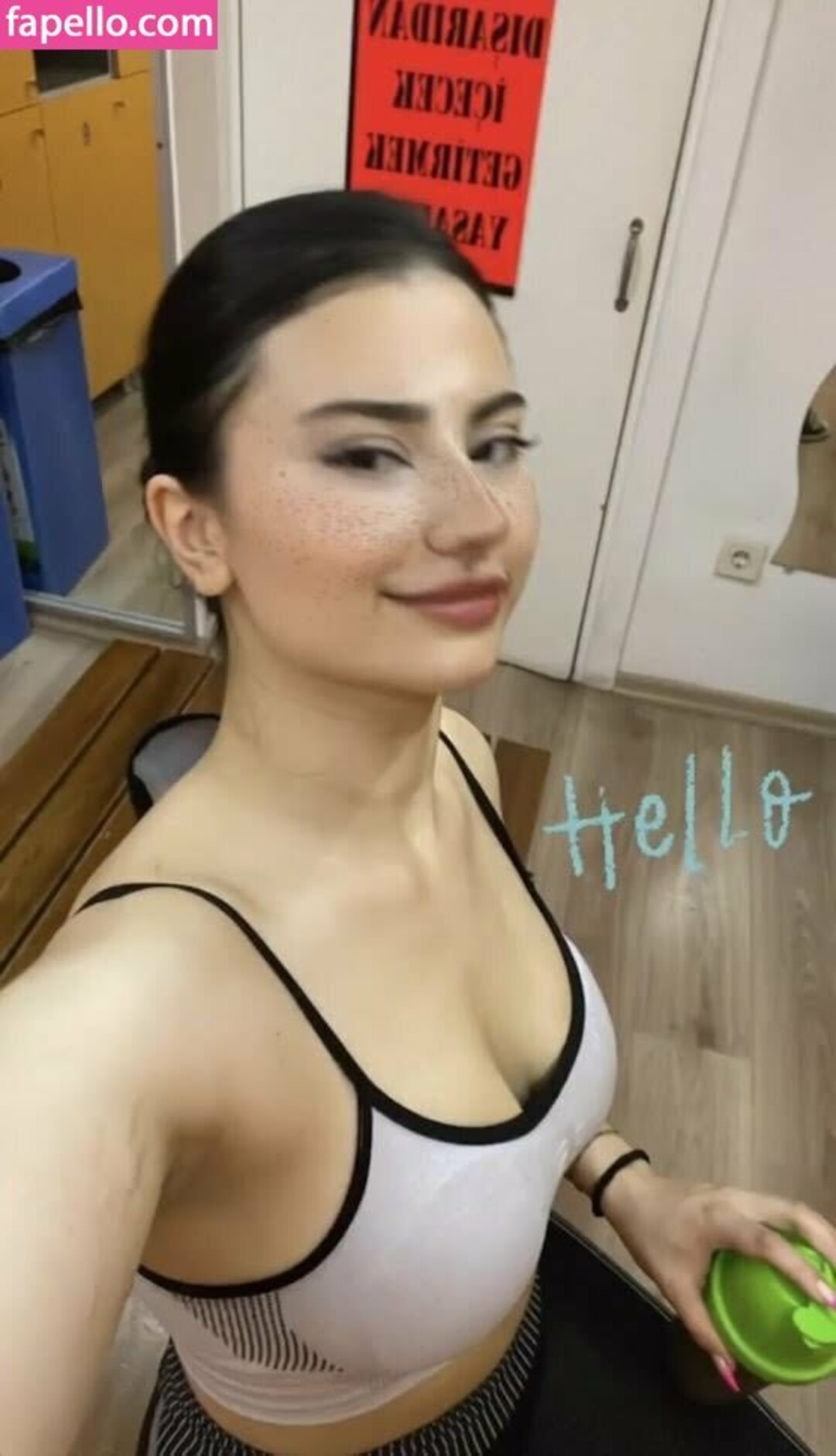 Su Balc pornstar erotic images