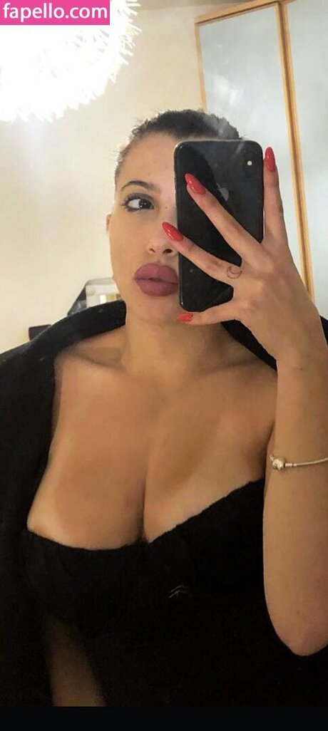 Marialuna D Amico model naked archive