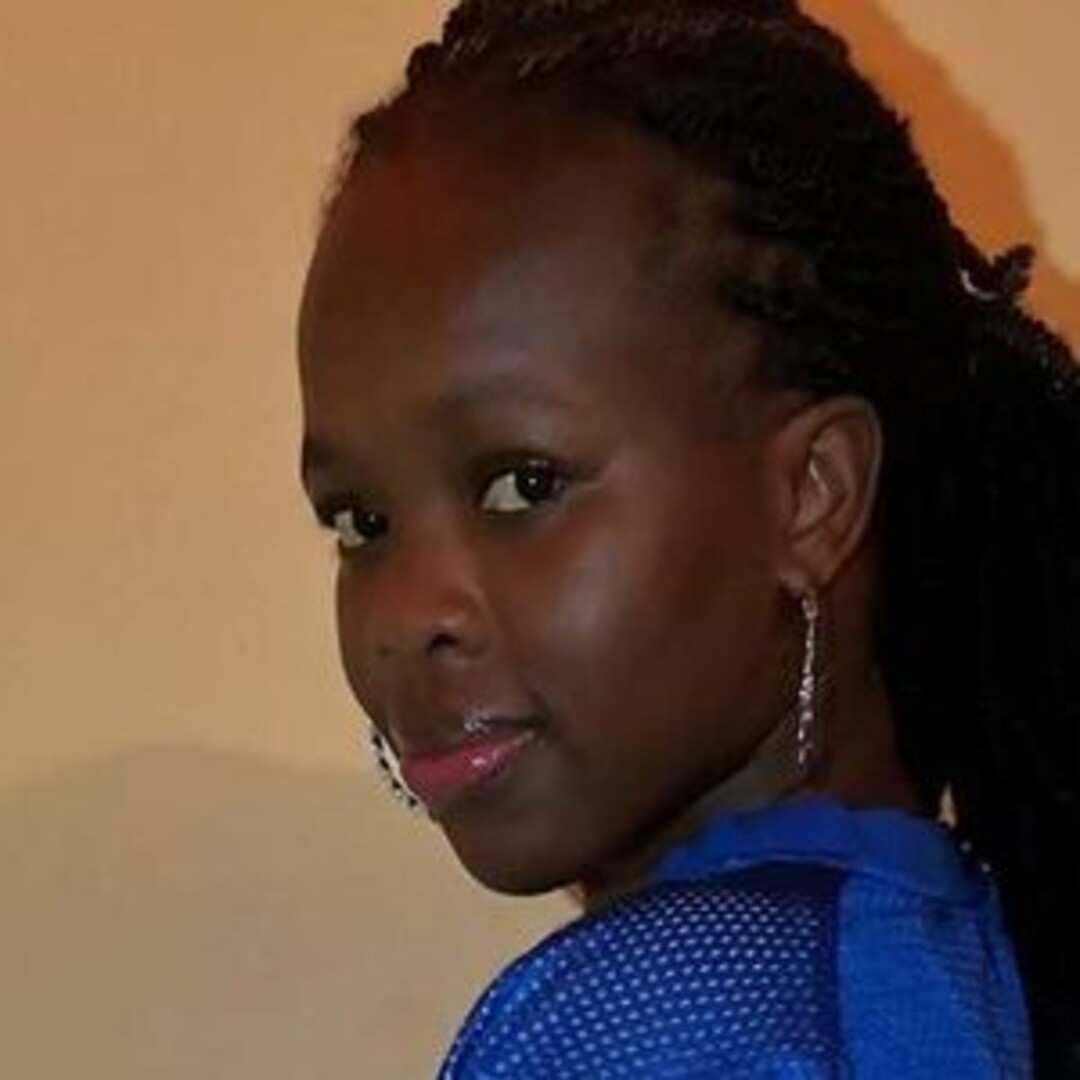 Edna Anjela naked star picture