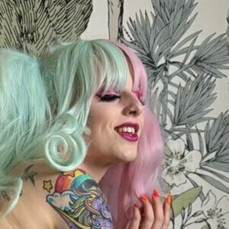 Fonicofficial star free pictures