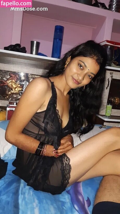 thigh high socks onlyfans nude picture