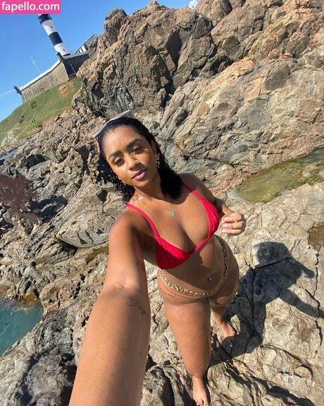 Ana Carla beautiful actress gallery