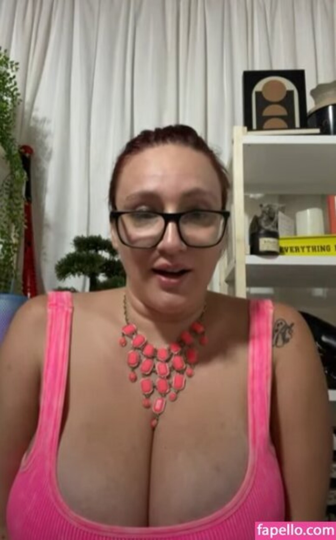 RefashionedHippie star porn archive