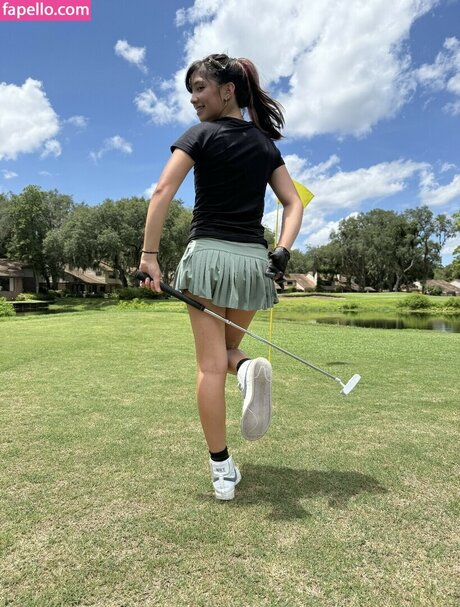 Angelina Fishtank model free picture