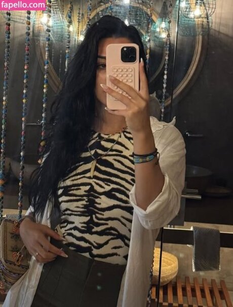 adolladola pornstar pretty gallery