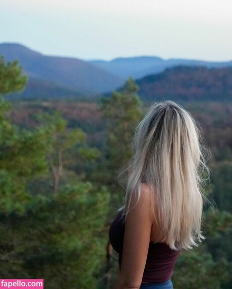 janina ejt exclusive actress image