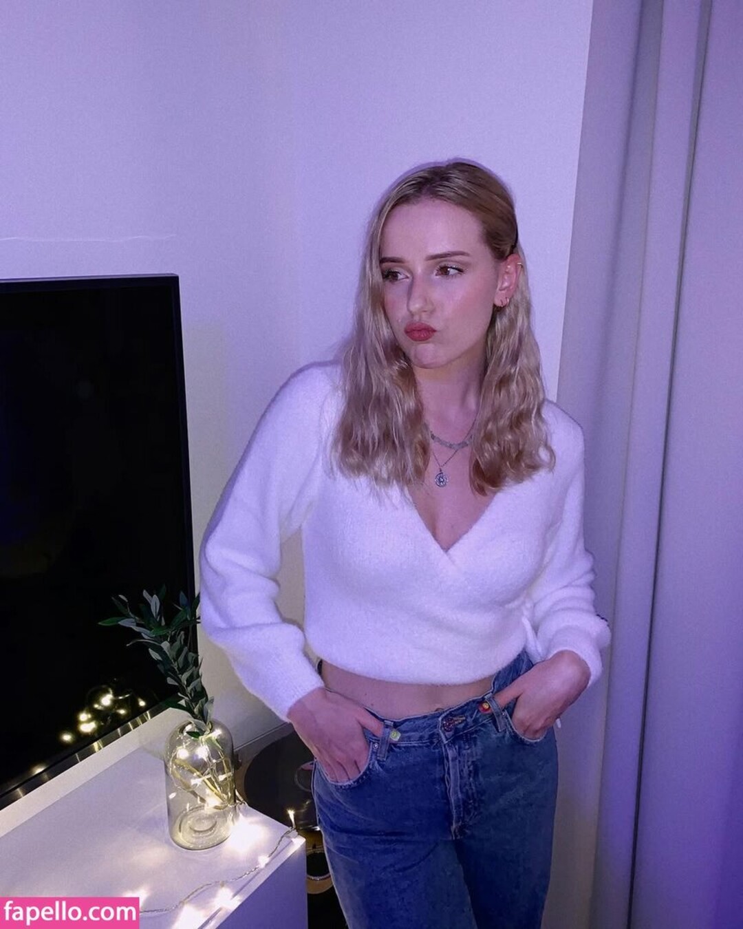 Russian Girls free actress image