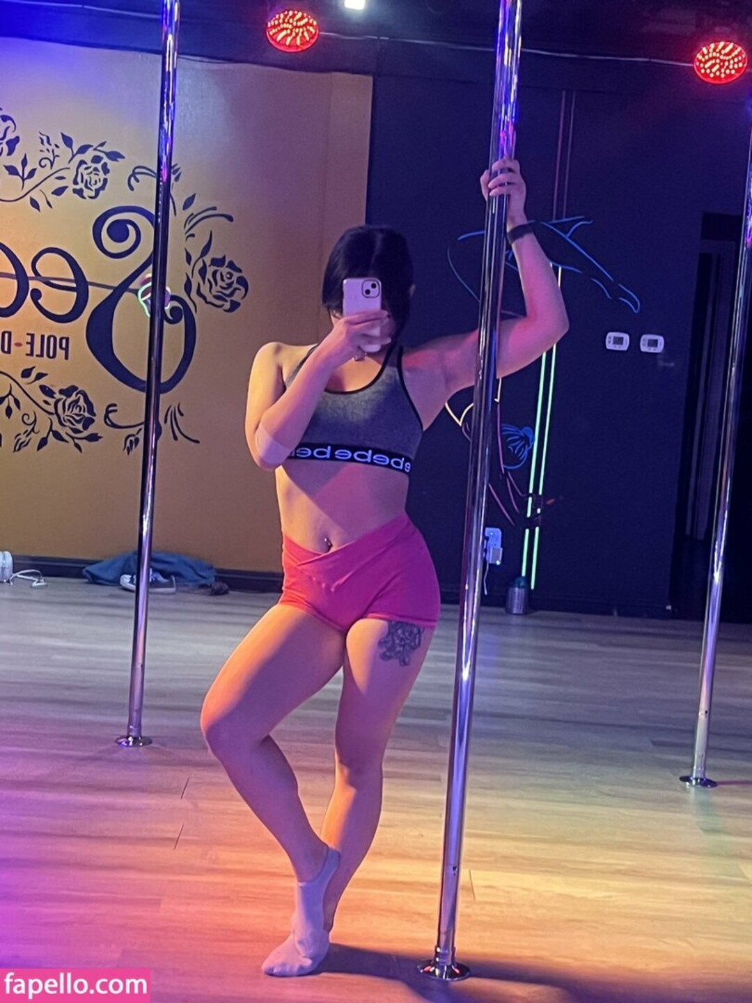 legging onlyfans hot nude pictures