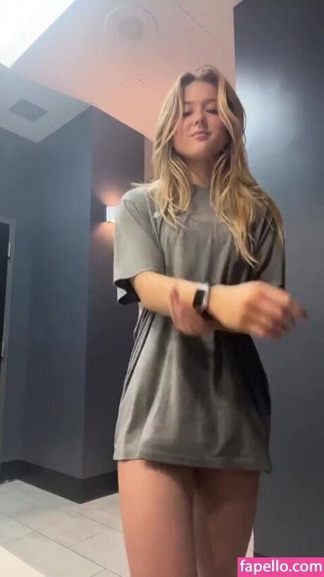 Emma Lanyi beautiful star image