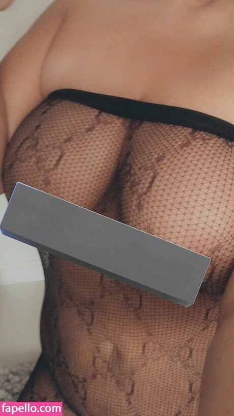 Mercedes Twitter Milf model xxx archive