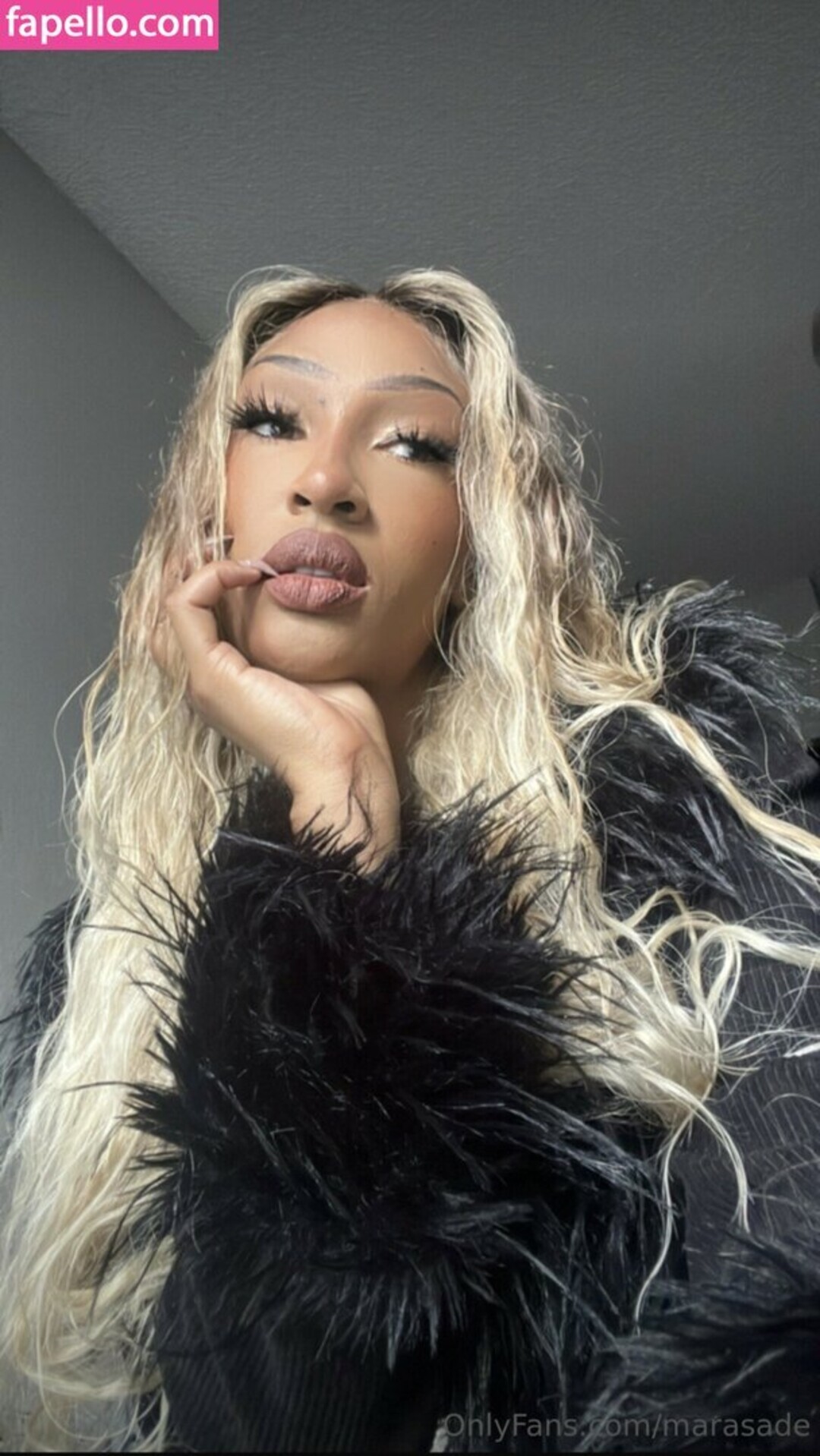 Mara Sade pornographic actress photos