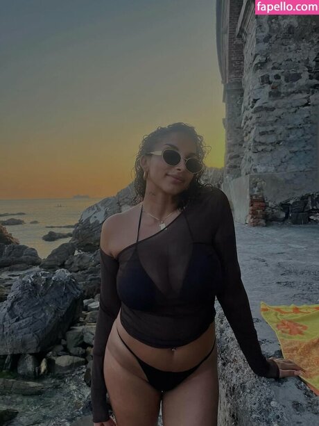 Debora Bloise model beautiful image