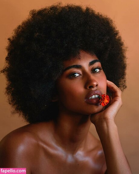 Jasmine Chola high quality star images