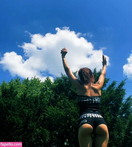 oldmopwaterjuice xxx model image