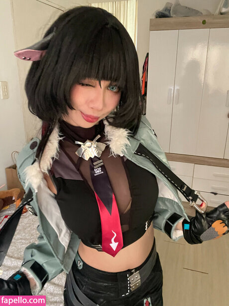 Kettsley perfect model pic