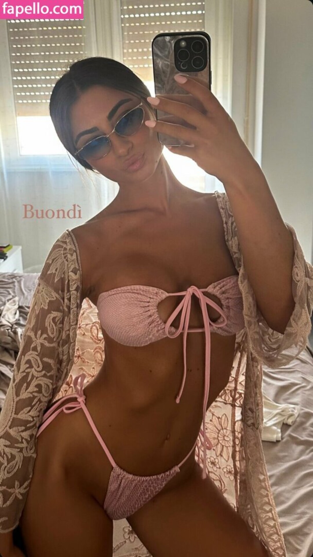 Melissasantachiara pornstar beautiful pic