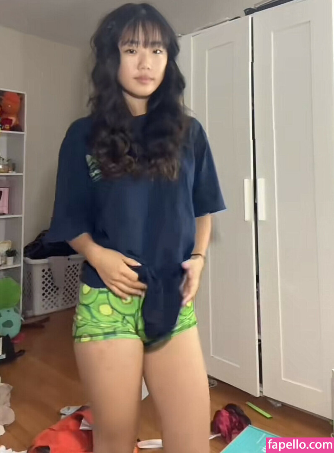 jinyasmr naked model photo