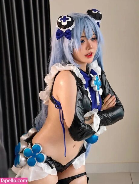 IHI Eros naked actress gallery