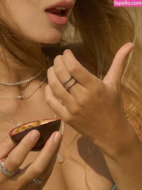 ladyboy xxx onlyfans pornographic images