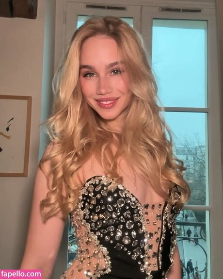 Colette Cherry pornstar beautiful images