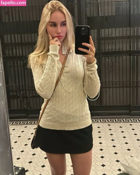 Colette Cherry pornstar archive