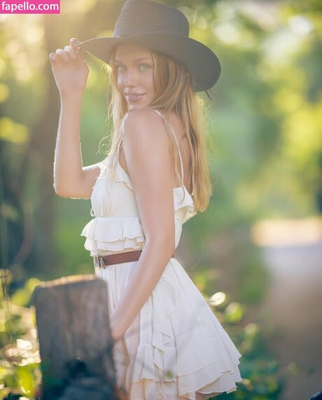 unexpected onlyfans pornos img