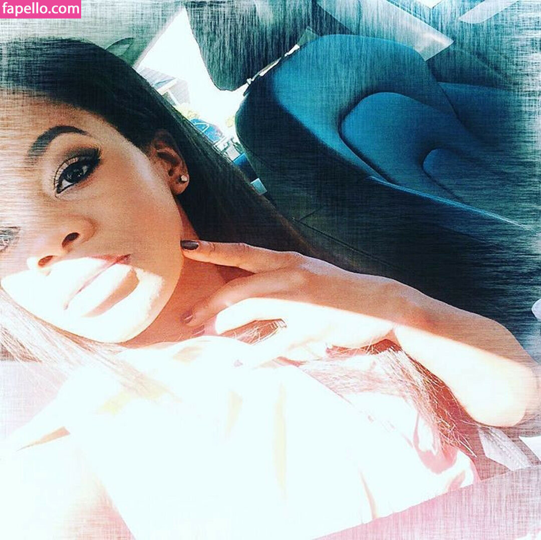 Gabby Douglas nude actress photos