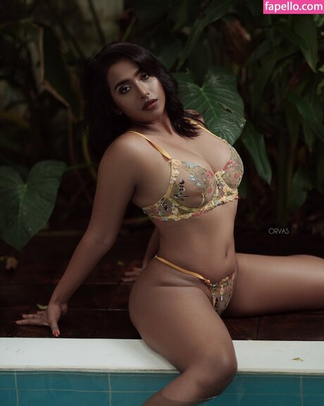 Debochan high quality model gallery