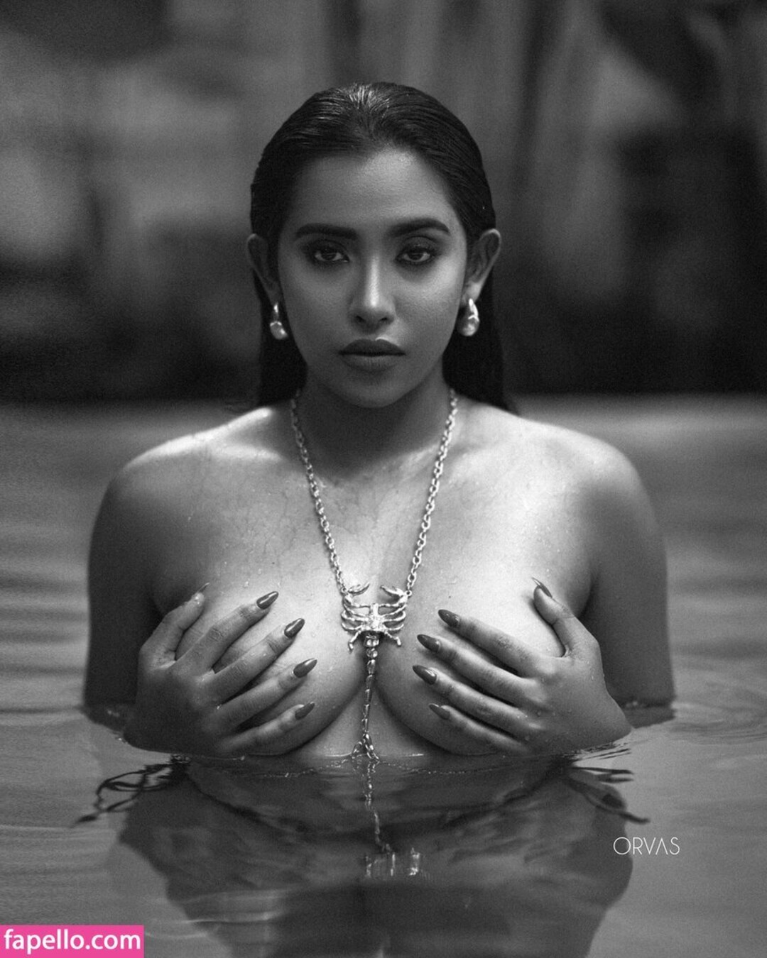 Debochan beautiful actress image