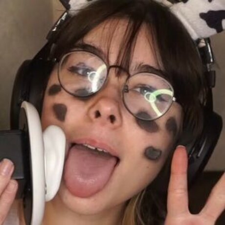 notpeebo hot pornstar picture