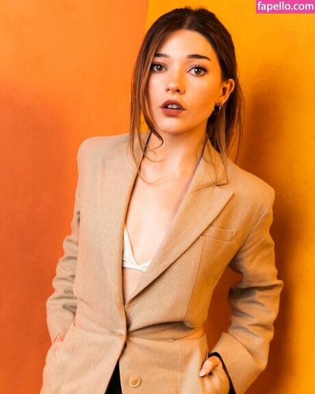 Katie Douglas beautiful model images