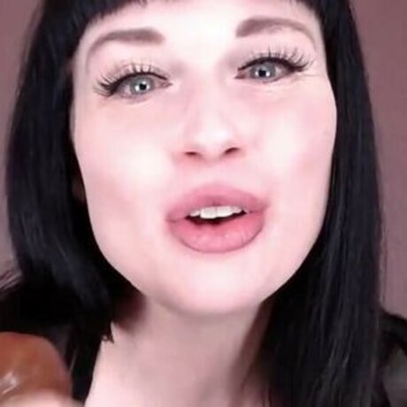 MissKatherineNoir pornstar art photo