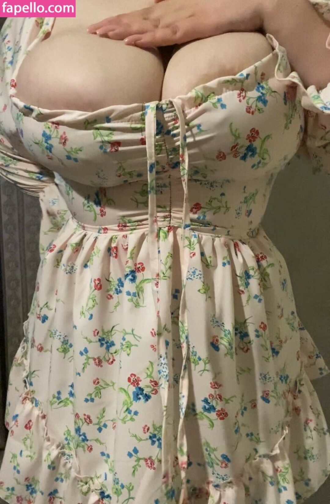 ___kuvalda___ sexy star pics