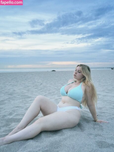 Sadie Stone pornographic star pictures