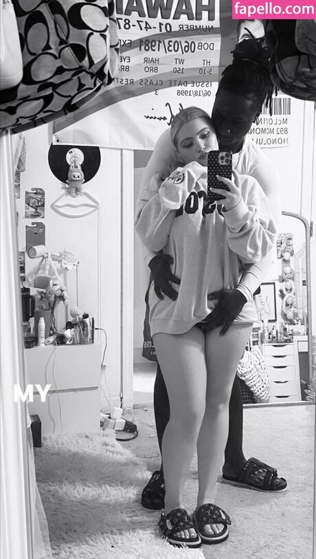 Sadie Stone pretty model photo