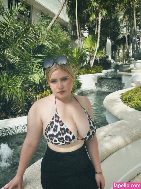 Sadie Stone star pictures