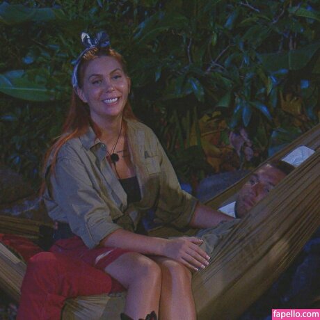 TaraTabitha naked star photos