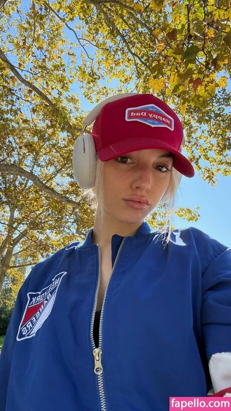 black female onlyfans hot nude image