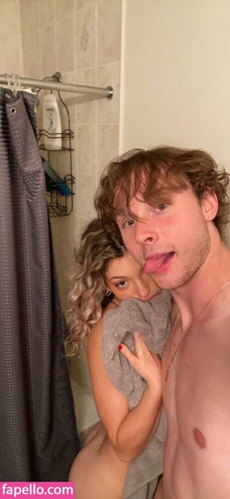 busty onlyfans xxx image