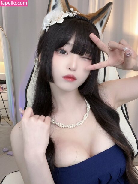 siru0207 model free photos