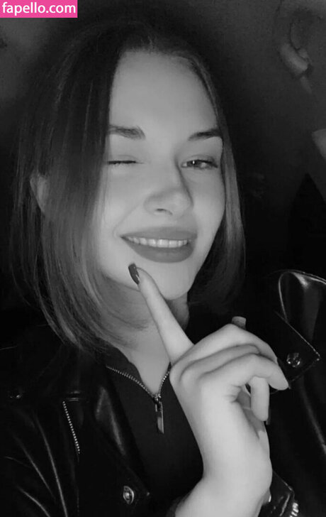 sharrimalagisi pornstar xxx photo