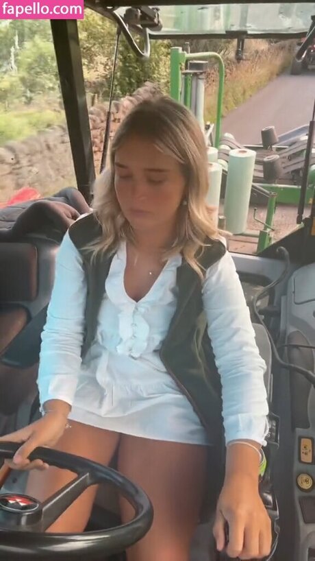 Harriet Cowan From Clarkson s Farm star perfect galleries