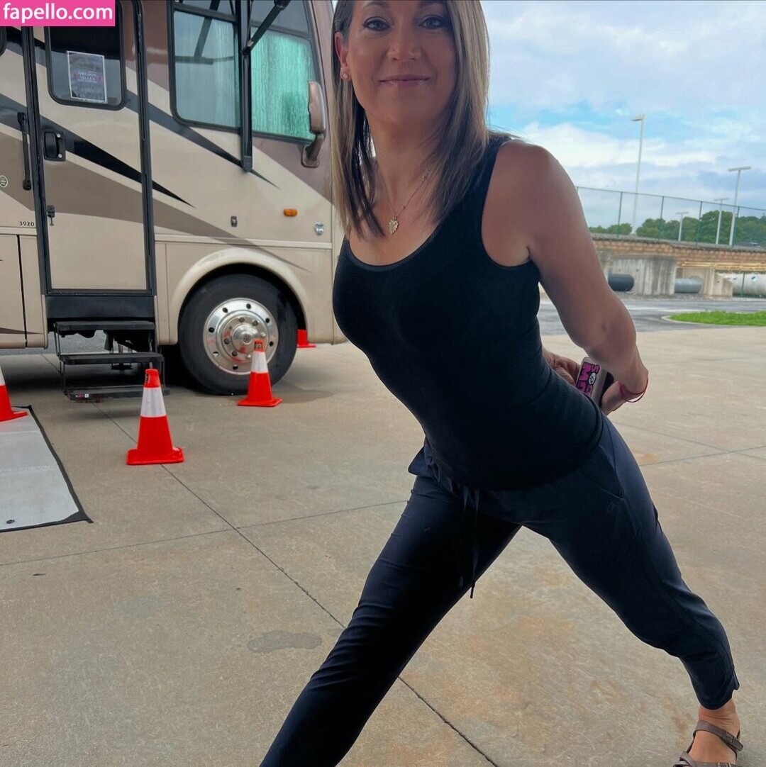 Ginger Zee hd star img