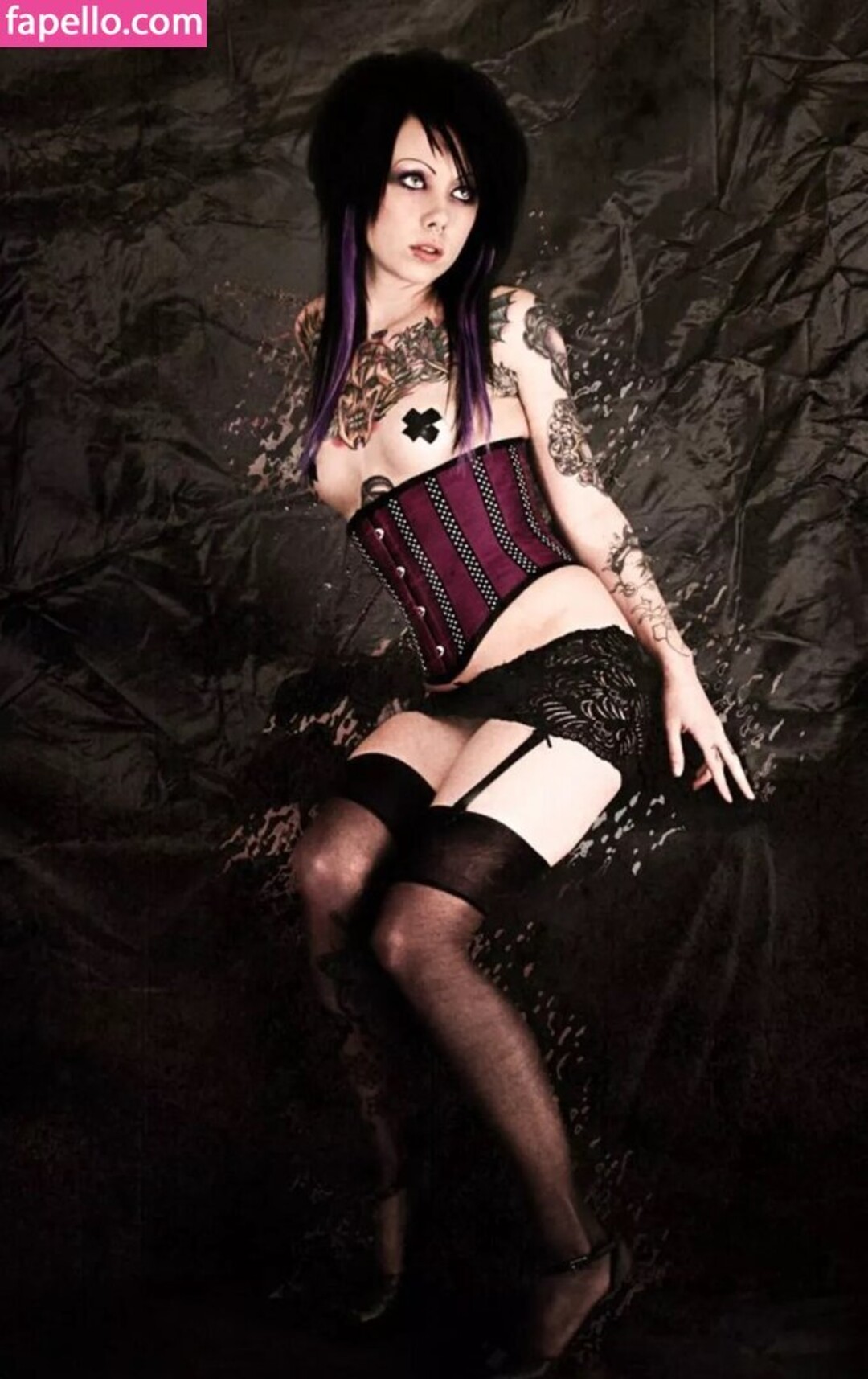 MeGaN MaSsACrE star hot photo